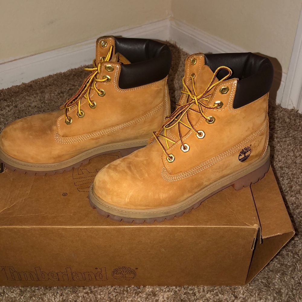 Great conditioned Timberland Boots
